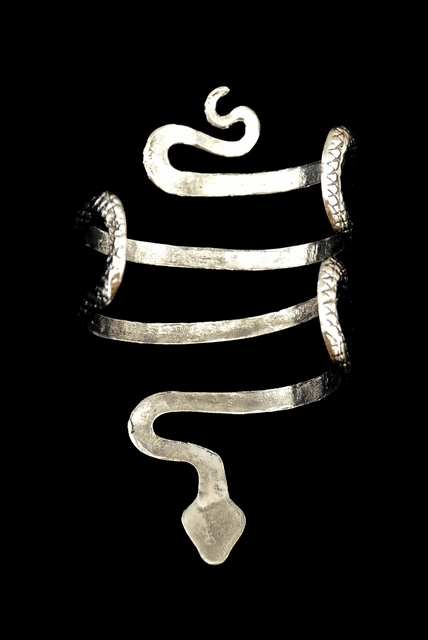 Ancient silver snake-shaped bangle