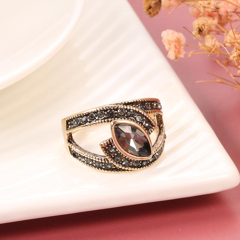 Bohemian Antique Gold Color alloy Ring with Zircon Stone inlay
