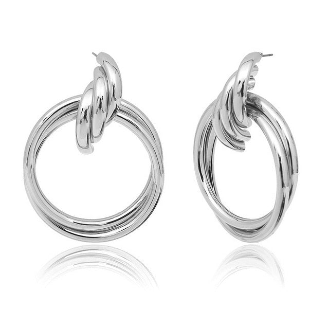 Twisted Knot Alloy hoop earrings for Woman