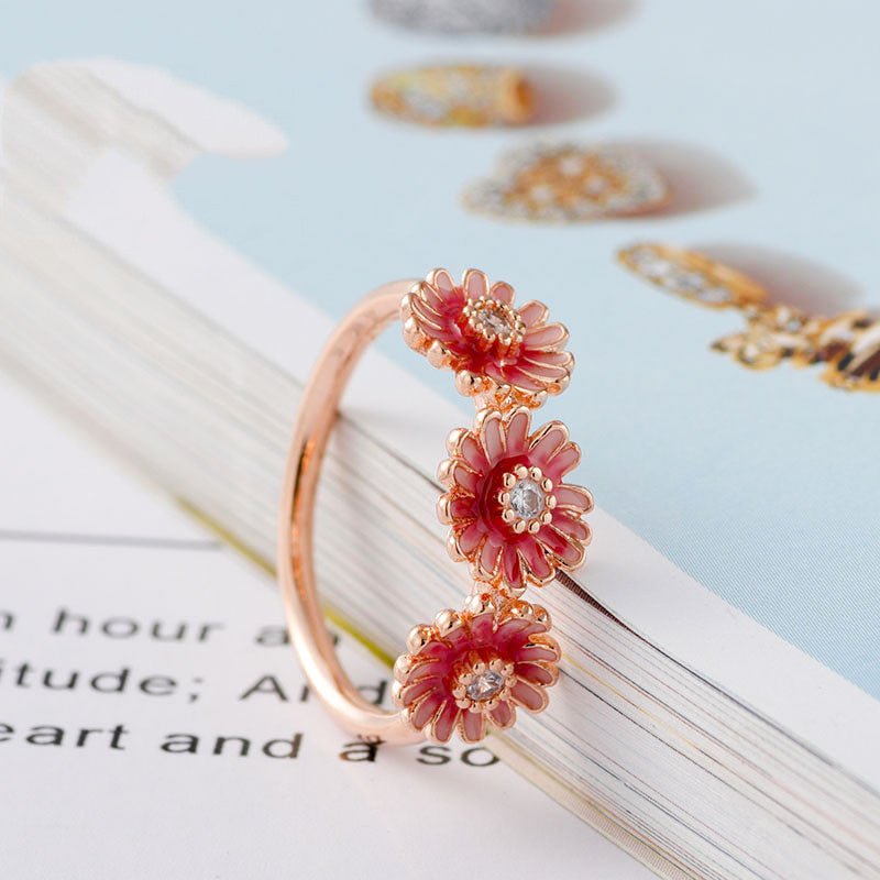 Three pink daisy ring in Sterling Silver