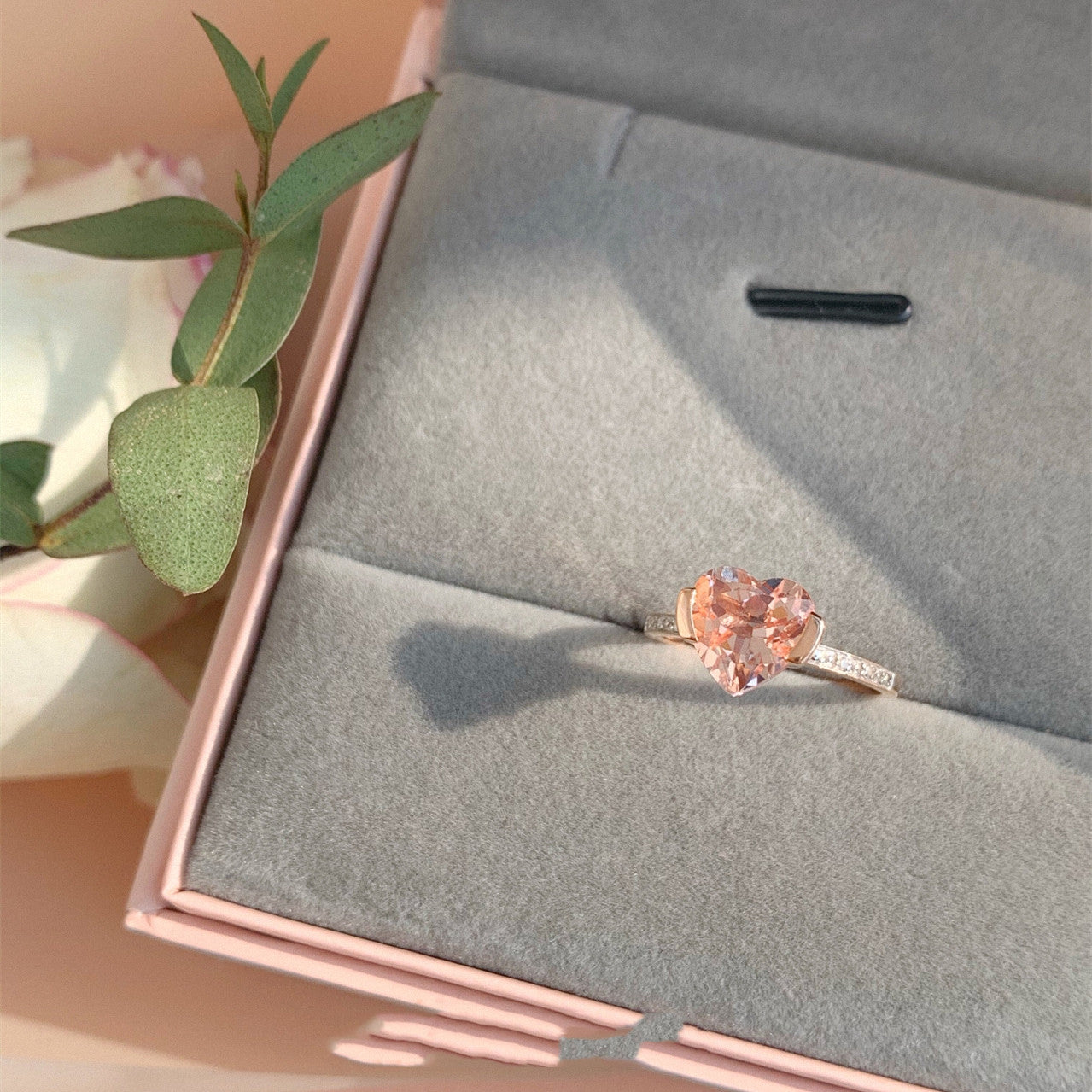 18K Rose Gold Morganite Heart Shaped Ring for Women