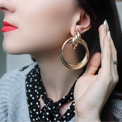 Twisted Knot Alloy hoop earrings for Woman