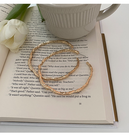 Minimalist Gold Hoop Earrings