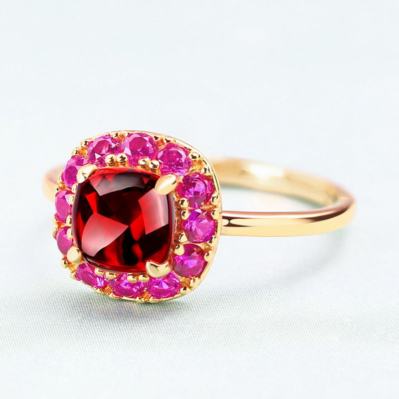 Vintage Sterling Silver Gold Plated Garnet Treasure Flower Ring for Woman