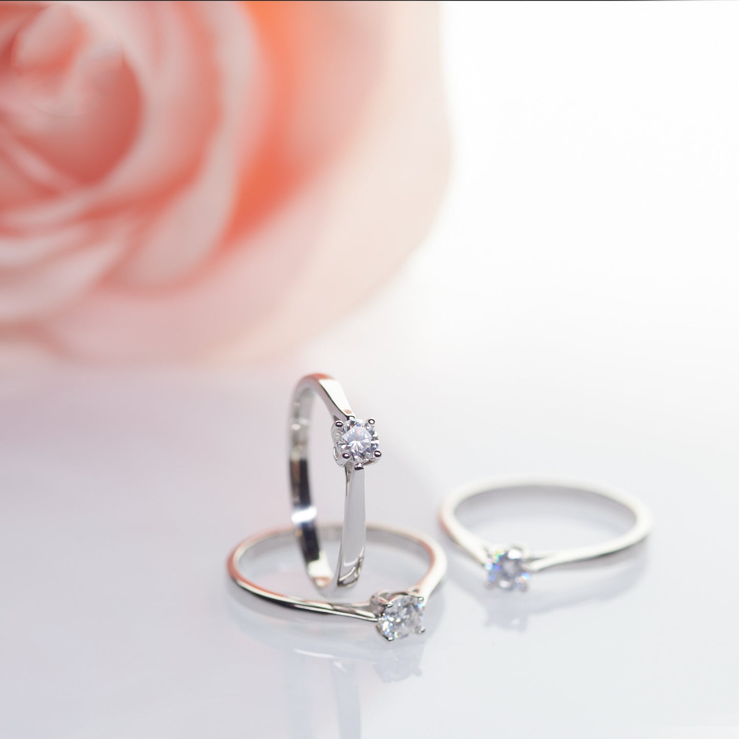 Simply Elegant 925 Sterling Silver Moissanite Engagement Ring